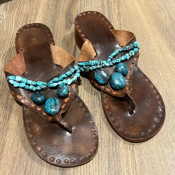 Shoes  Size 7 Brown Leather Sandal With Turquoise Stone